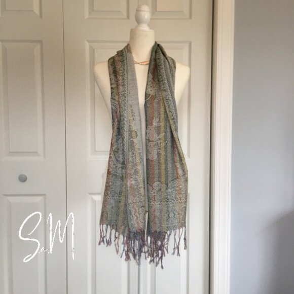Accessories - WNOT Elegant Scarf or Wrap!